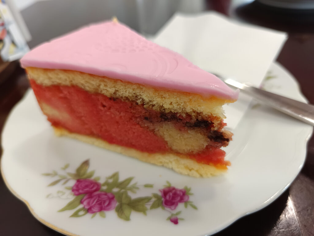 Kata-kavehaza-uj-sutik-5