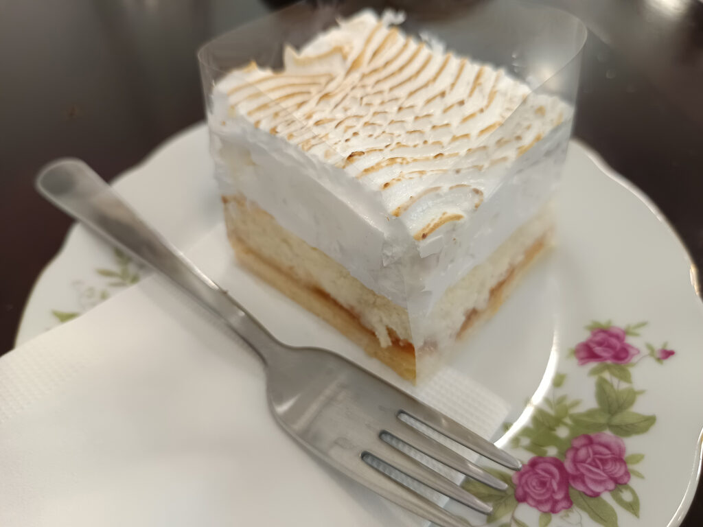 Kata-kavehaza-uj-sutik-6